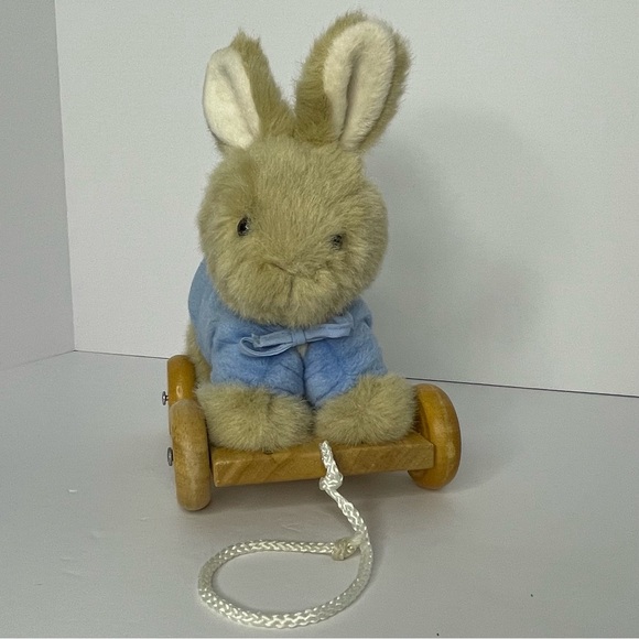 Vintage | Toys | Beatrix Potter Peter Rabbit Pull Toy Vintage Plush ...